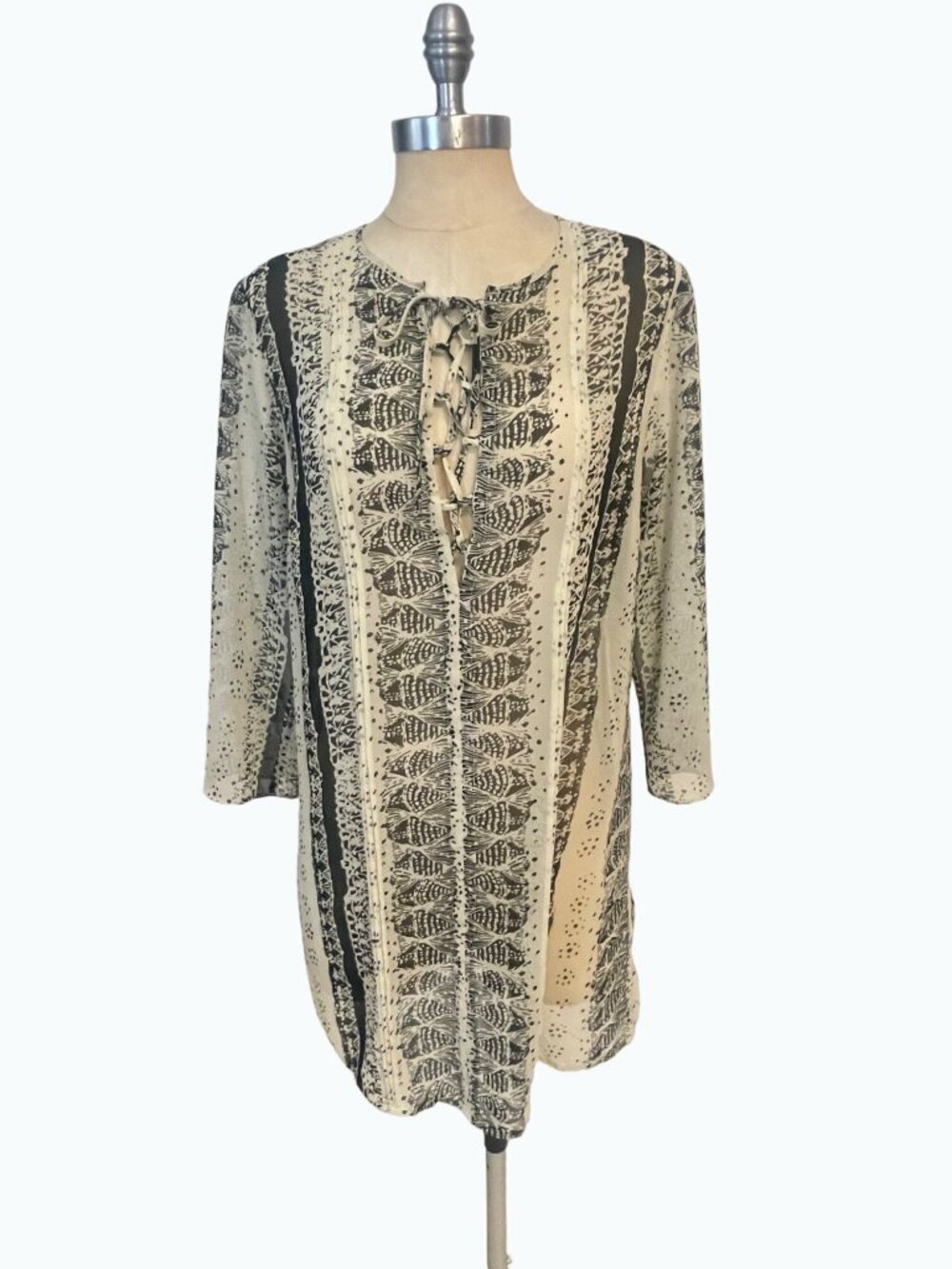 CAbi Beatnik Sheer Tunic Style # 867 size Medium